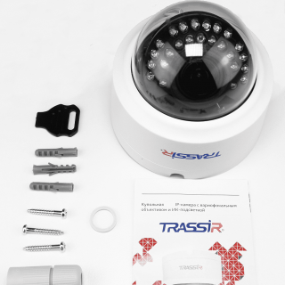 Trassir TR-D2D2 (объектив 2.7-13.5 мм) фото